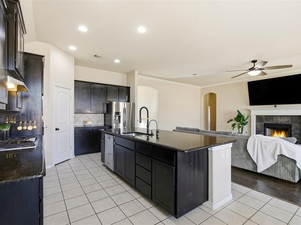 5032  Breezewind Lane , Fort Worth Texas 76123