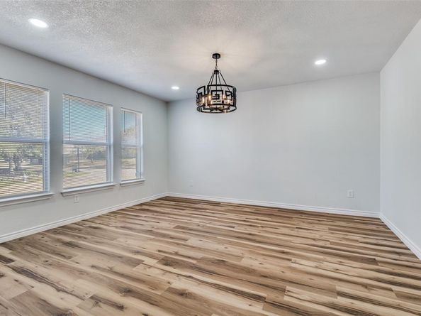 6524  Willow Oak Court , Fort Worth Texas 76112