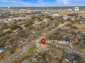 1917  Windlea Drive , Euless Texas 76040