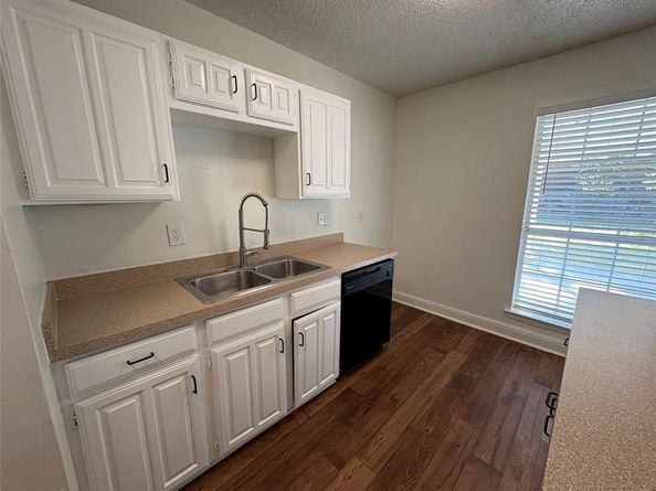 3021  Dupree Street , Irving Texas 75062