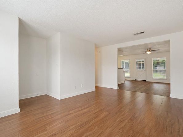 3021  Dupree Street , Irving Texas 75062