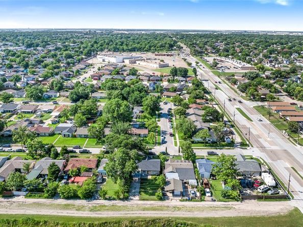 10124  Shayna Drive , Dallas Texas 75217