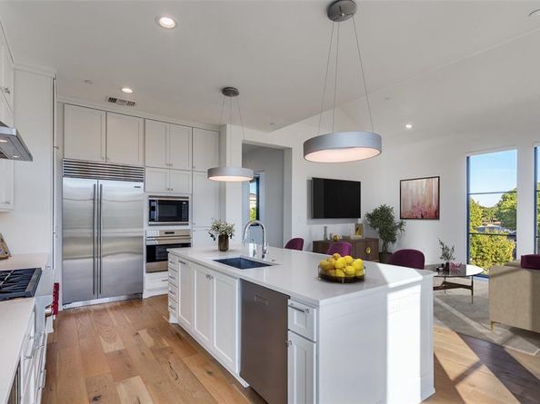 5270  Town And Country Boulevard  332, Frisco Texas 75034