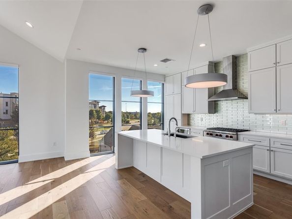 5270  Town And Country Boulevard  332, Frisco Texas 75034