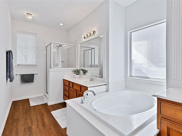 1117  Grey Fox Drive , Savannah Texas 76227