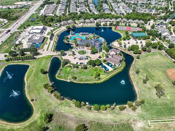 1117  Grey Fox Drive , Savannah Texas 76227