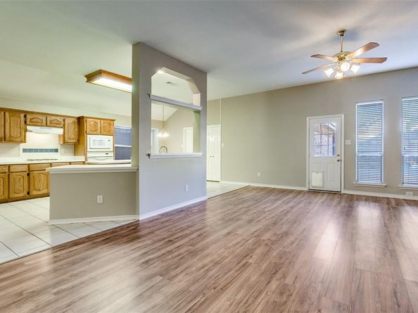 609  Butternut Drive , Garland Texas 75044