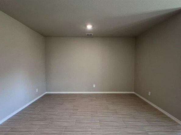 8457  HOLLYMEAD Lane , Fort Worth Texas 76131