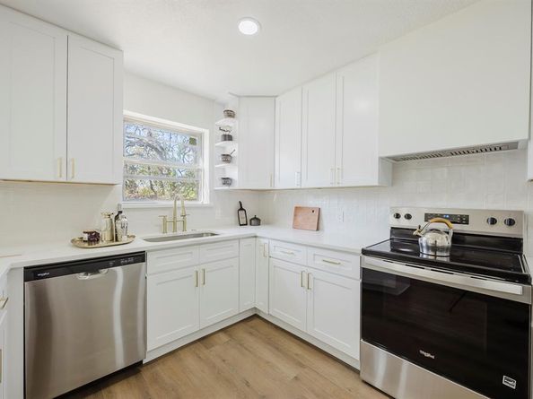 2120  Fairfax Road , Denton Texas 76205