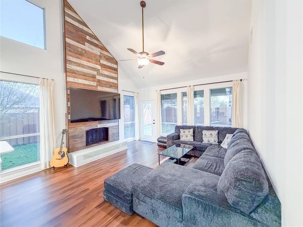 1236  Whitehorse Drive , Lewisville Texas 75077