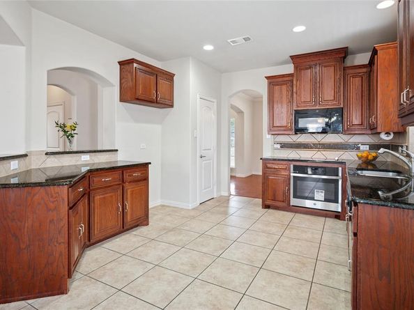 9004  Mcfarland Way , Fort Worth Texas 76244