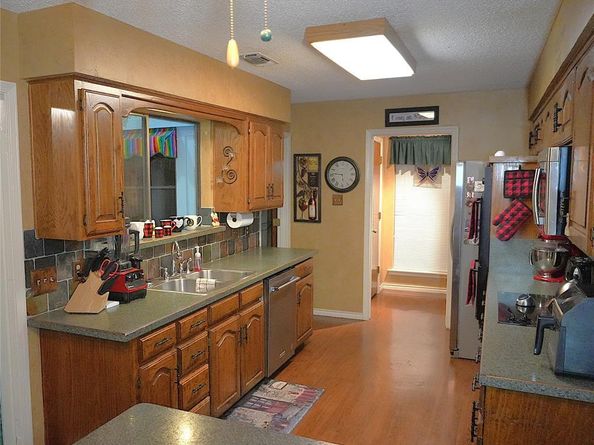 5603  Paddockview Drive , Arlington Texas 76017