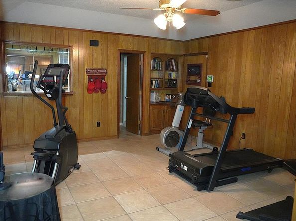 5603  Paddockview Drive , Arlington Texas 76017