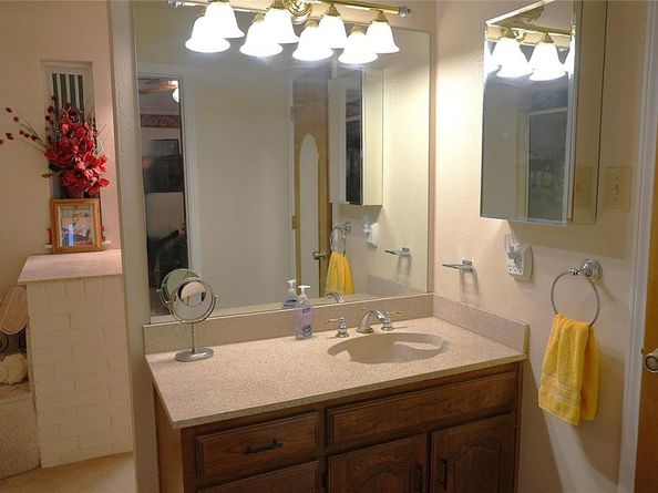 5603  Paddockview Drive , Arlington Texas 76017