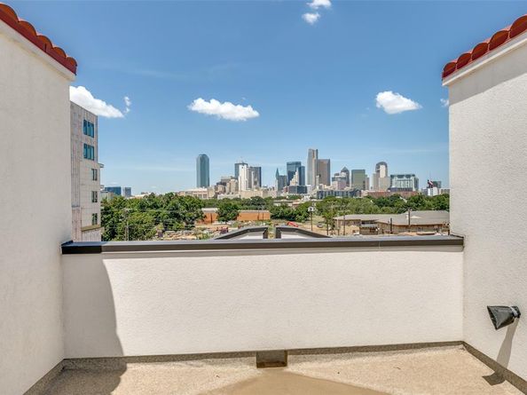 1767  Novela Way , Dallas Texas 75215