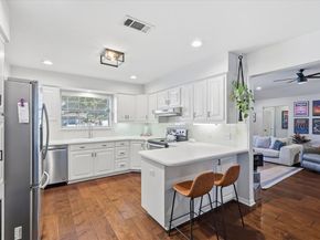 110 E 7th Street , Irving Texas 75060