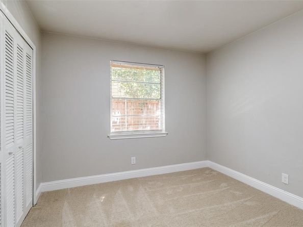 8829  Clearwater Drive , Dallas Texas 75243