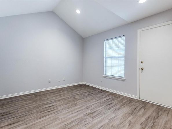 5325  Bent Tree Forest Drive  2244, Dallas Texas 75248