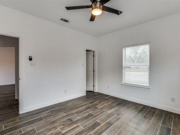 5500  Patton Drive , Fort Worth Texas 76112