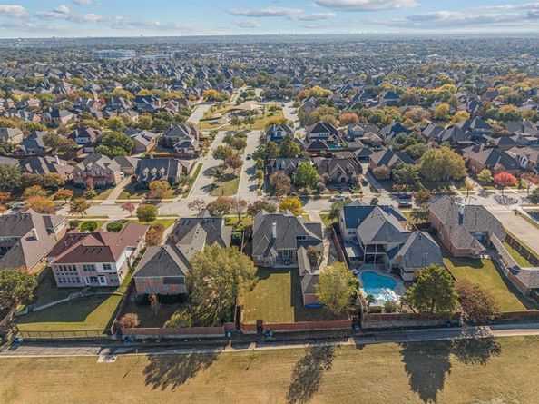 2537  Avalon Drive , Lewisville Texas 75056