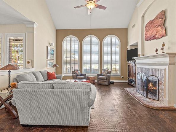 2537  Avalon Drive , Lewisville Texas 75056