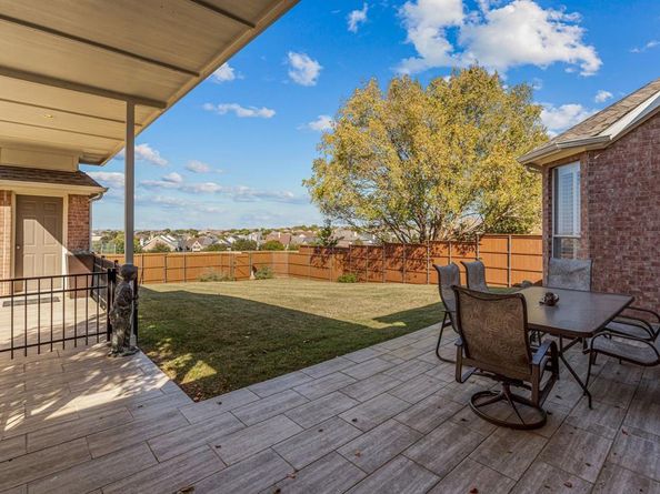 2537  Avalon Drive , Lewisville Texas 75056