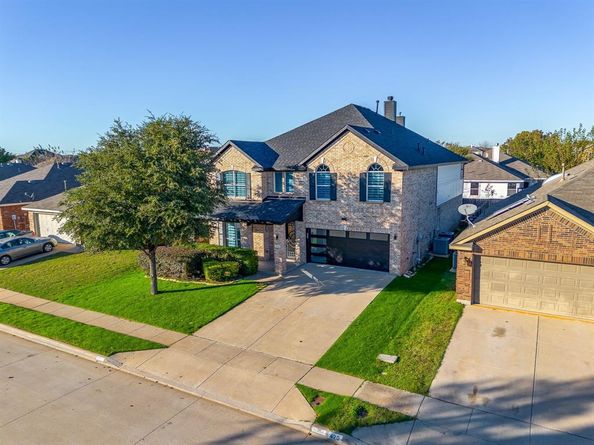 500  FLOWERING PLUM Lane  1, Fort Worth Texas 76140