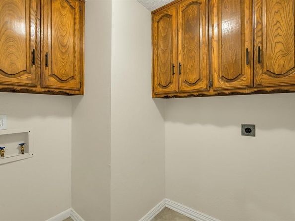 7171  Elliott Drive , Dallas Texas 75227