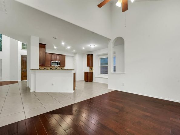 9120  Regal Oaks Drive , McKinney Texas 75072