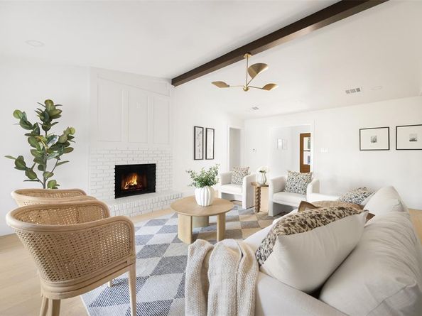 9747  Parkford Drive , Dallas Texas 75238