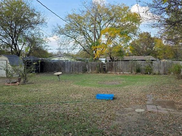 4613  Forbes Street , Fort Worth Texas 76105