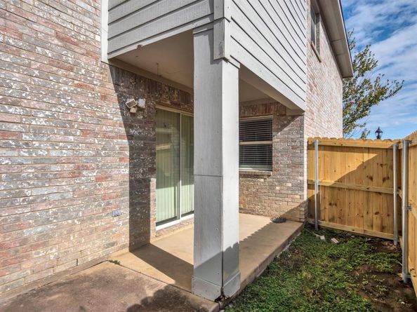 2917  Mayfair Lane , Lancaster Texas 75134