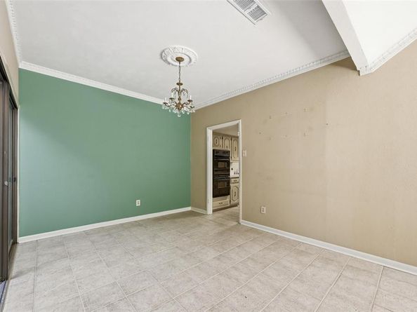 3213  Stonehenge Lane , Carrollton Texas 75006