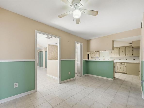 3213  Stonehenge Lane , Carrollton Texas 75006