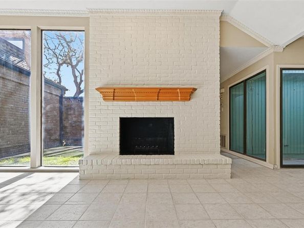 3213  Stonehenge Lane , Carrollton Texas 75006