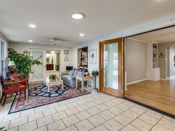 4409  Chedlea Avenue , Fort Worth Texas 76133