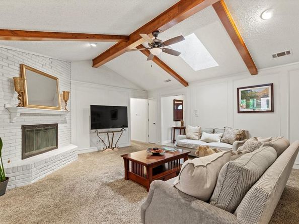 2401  Bluffton Drive , Plano Texas 75075