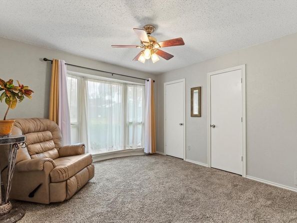 2401  Bluffton Drive , Plano Texas 75075