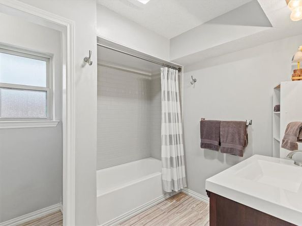 2401  Bluffton Drive , Plano Texas 75075