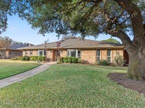 2401  Bluffton Drive , Plano Texas 75075