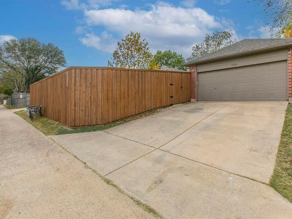 1416  Holveck Drive , Cedar Hill Texas 75104