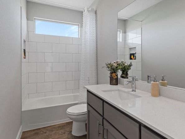 2600  GOLDFINCH Drive , Denton Texas 76205