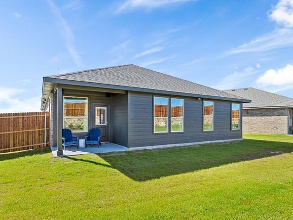 2600  GOLDFINCH Drive , Denton Texas 76205