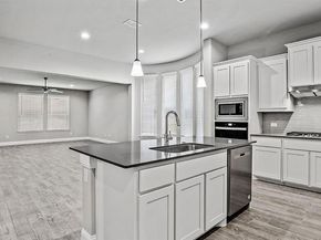 2516  GOLDFINCH Drive , Denton Texas 76205