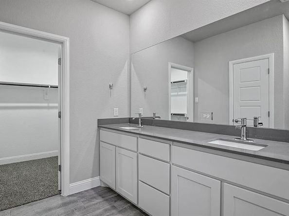 2516  GOLDFINCH Drive , Denton Texas 76205