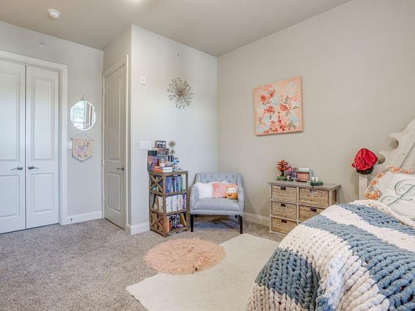 2800  Sandage Avenue  105, Fort Worth Texas 76109