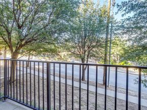 2800  Sandage Avenue  105, Fort Worth Texas 76109