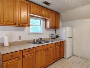 3718 N Westmoreland Road , Dallas Texas 75212