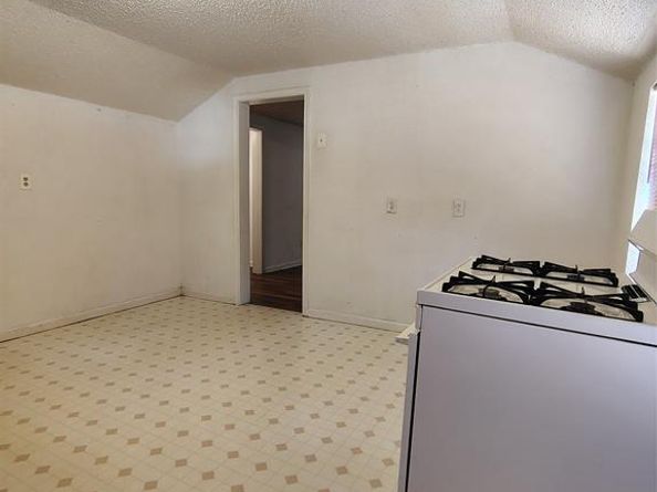 3718 N Westmoreland Road , Dallas Texas 75212