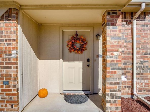 1511  Antelope Run , Arlington Texas 76002